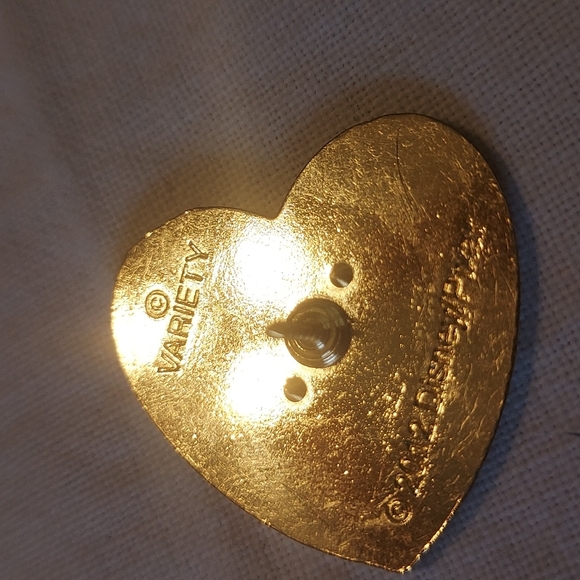 2012 signed Heart Pin Variety Club Children's Charity Monsters, Inc #47 - Picture 3 of 4